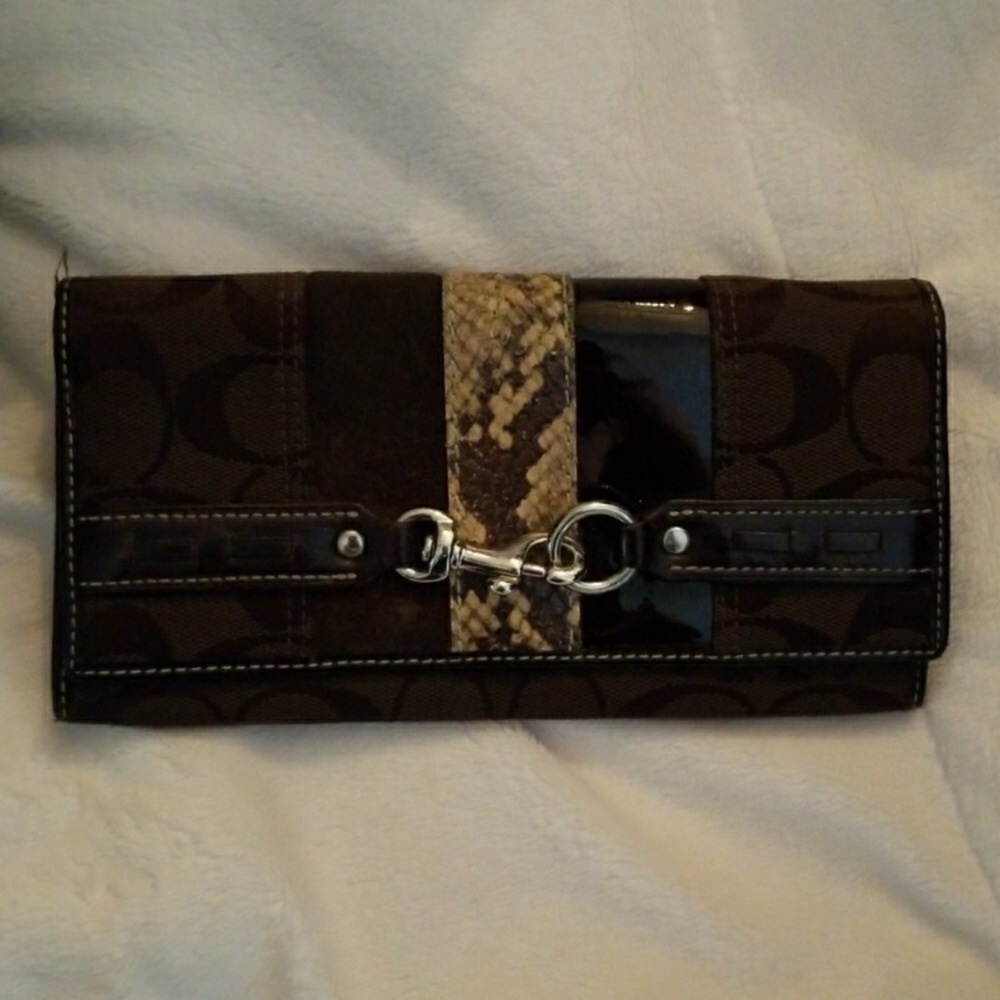 Coach wallet